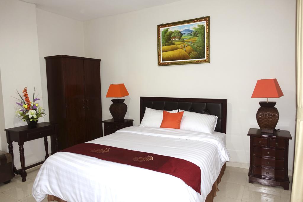 Oyo 734 Tuban Torres Accomodation Kuta  Phòng bức ảnh